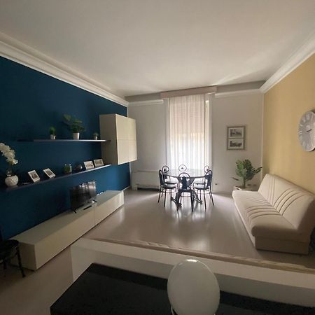 Appartamento Brera Pontaccio Charme Milano Esterno foto